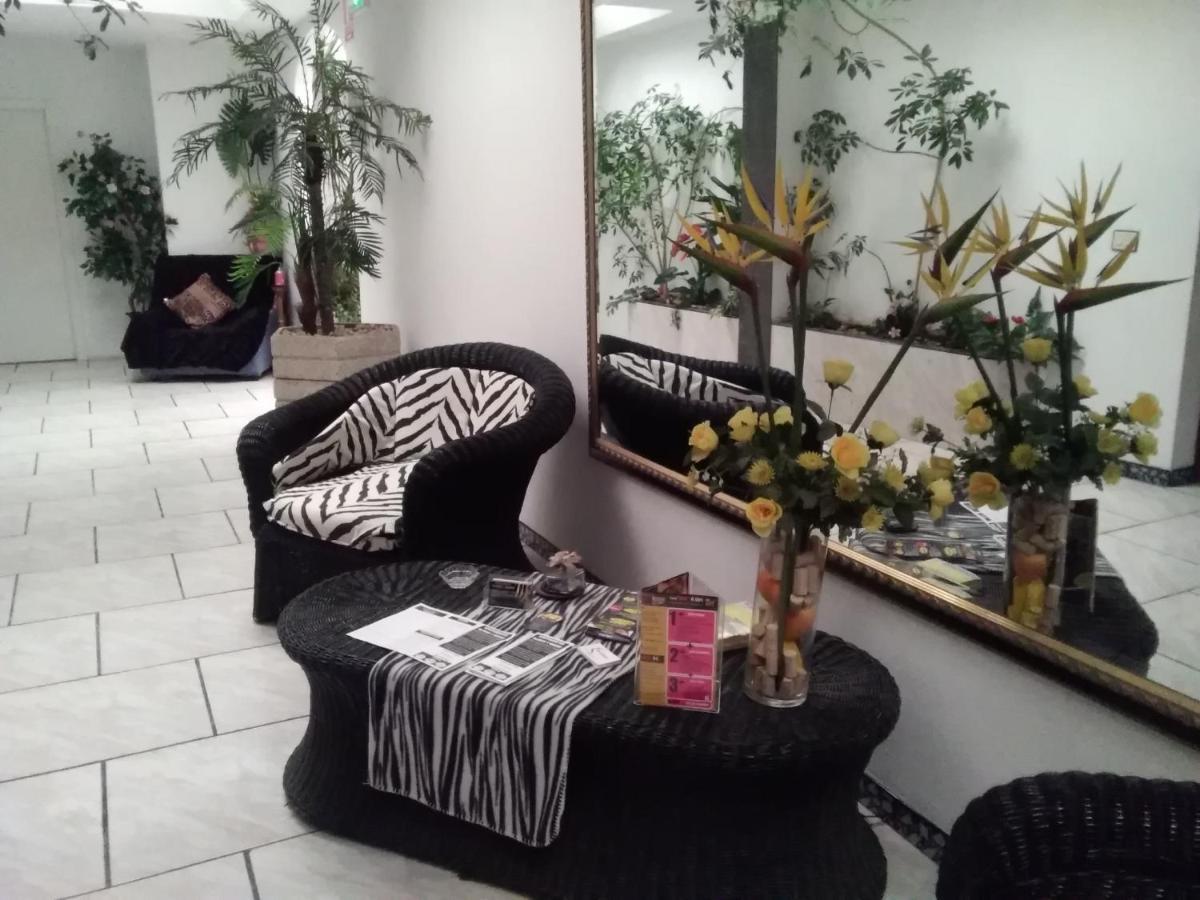 Apartamentos Blanco Y Negro A Guarda Eksteriør billede