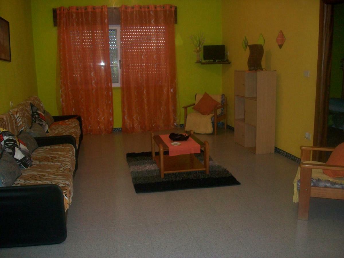 Apartamentos Blanco Y Negro A Guarda Eksteriør billede